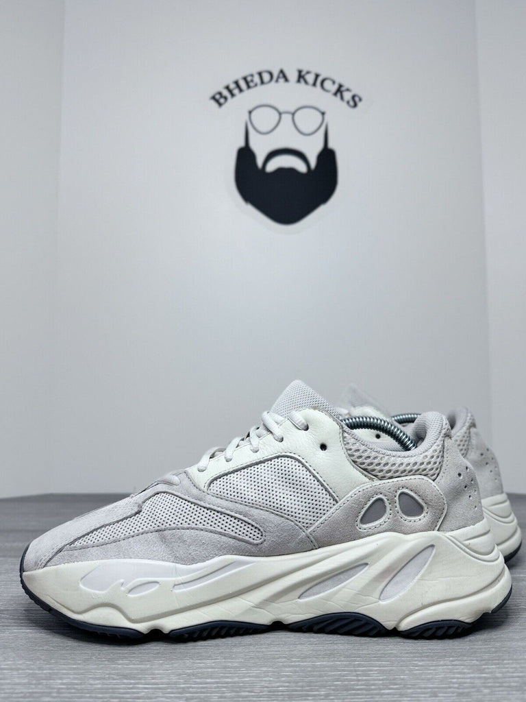 Size 9.5 - adidas Yeezy Boost 700 Low Analog EG7596 Preowned Authentic