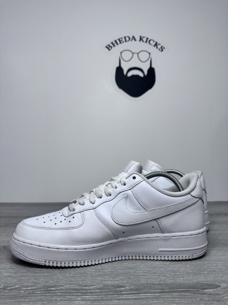 Size 9 - Nike Air Force 1 Low Triple White Mens Shoes 315122-112 Preowned