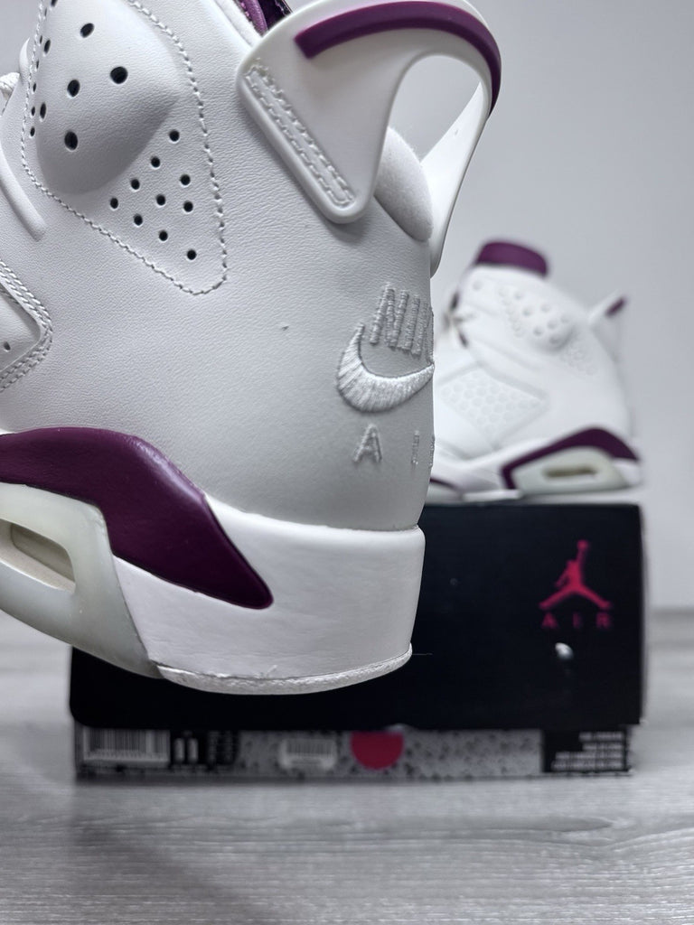 Size 11 - Nike Air Jordan 6 Retro 2015 Maroon White Red 384664-116 Preowned