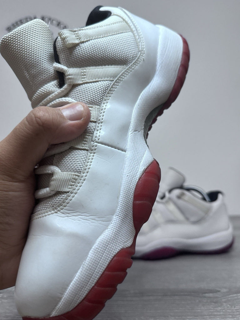 Size 8 - Nike Air Jordan 11 Retro Low Cherry Bottom 2012 528895-101 Red White