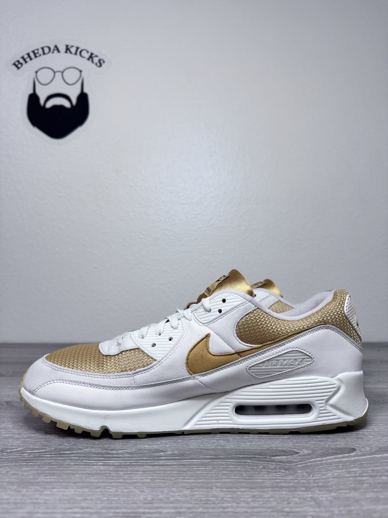 Size 15 - Nike ID Air Max 90 'Nike By You' Bred Black Red CT3621-991 Preowned