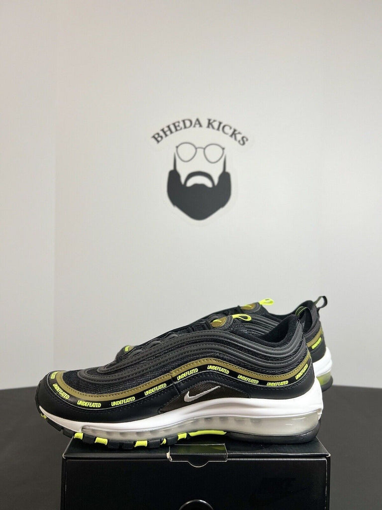 Nike Air Max 97 Undefeated Black Volt DC4830-001 Worn Once Men’s Size 8