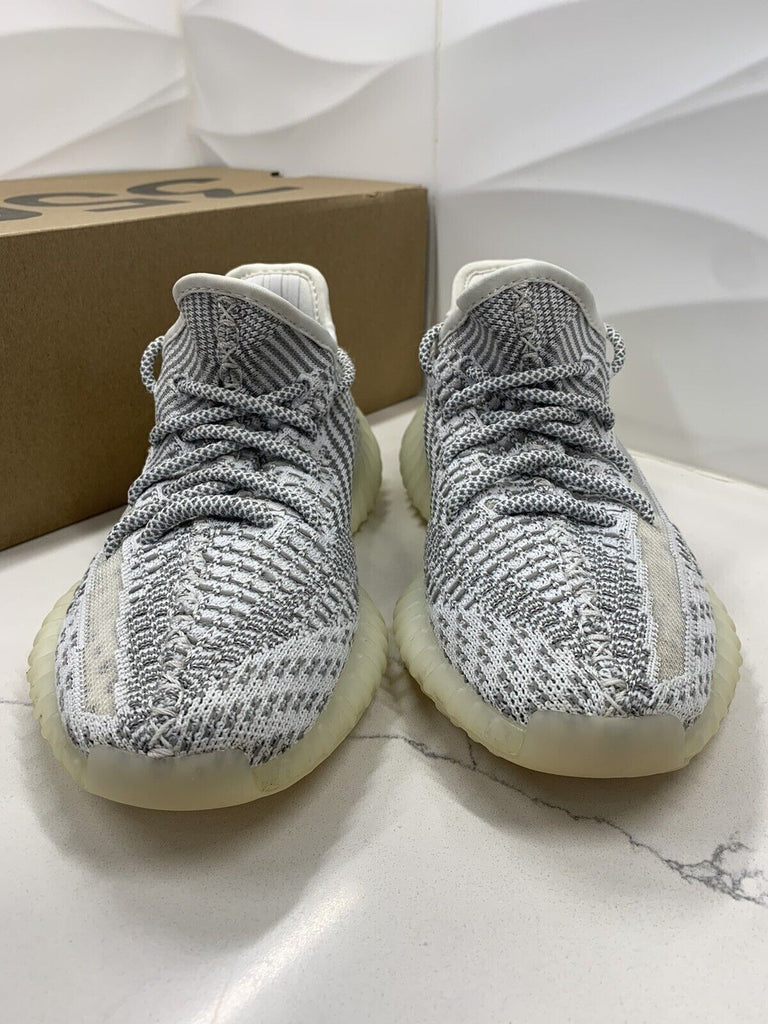 Size 4 - adidas Yeezy Boost 350 V2 Static Non-Reflective 2018