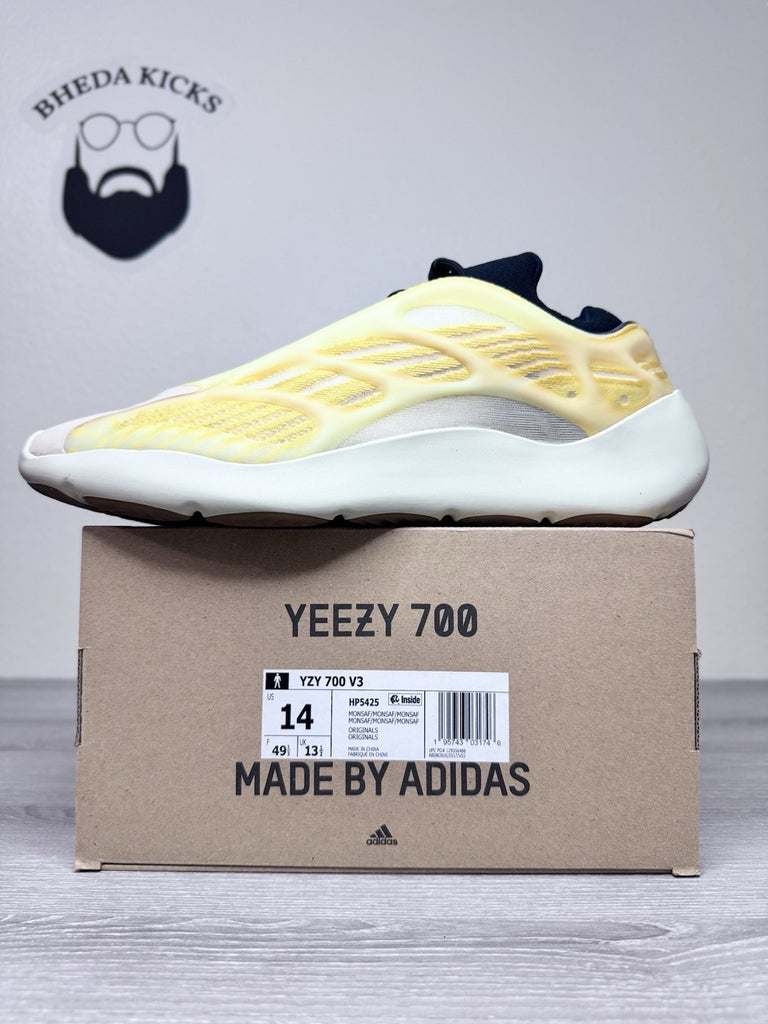 Size 14 - adidas Yeezy 700 V3 Mono Safflower HP5425 Preowned Authentic Og