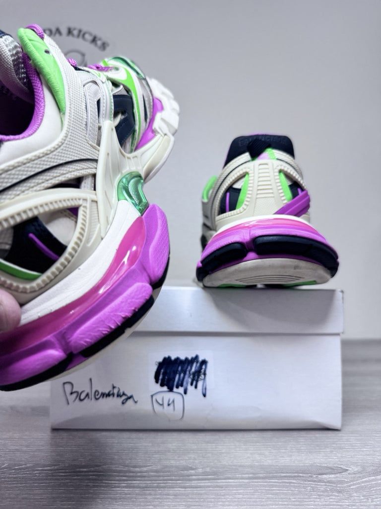 Size 44 EU/11 US  - Balenciaga Runner Sneaker Green Pink Beige Preowned