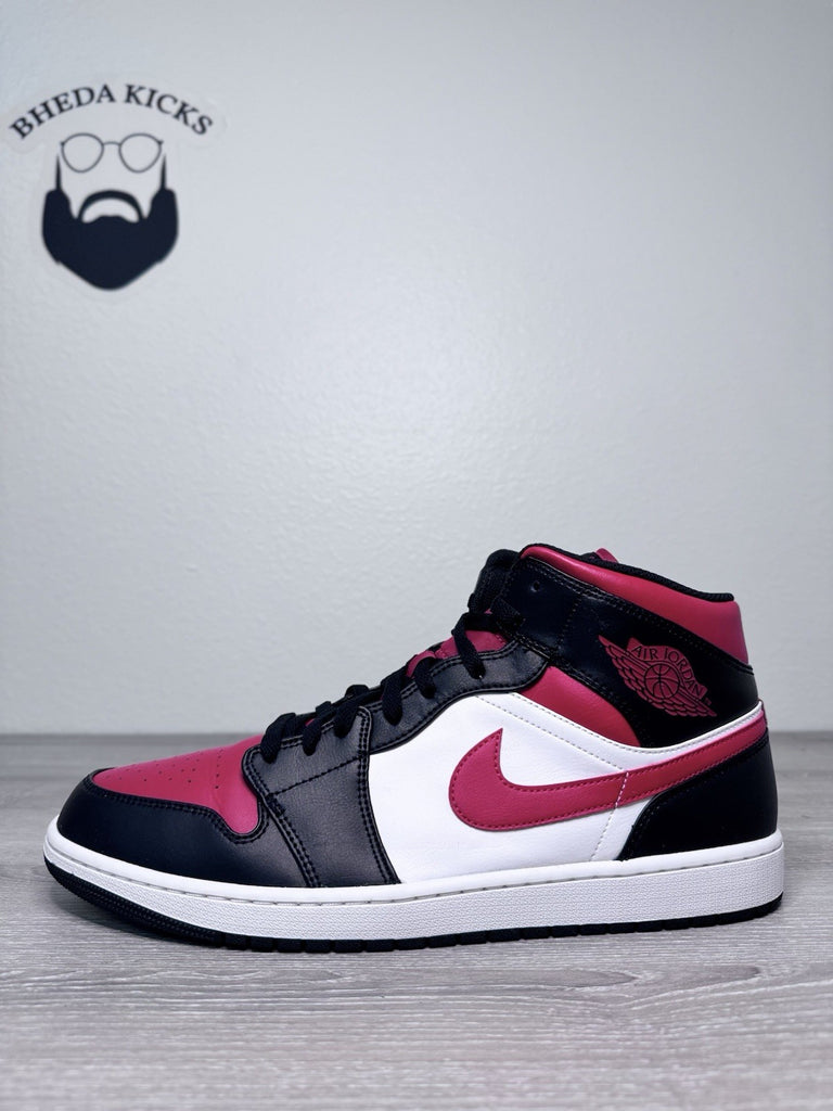 Size 15 - Nike Air Jordan 1 Mid White Black Red Bred Toe 554724-079 Preowned