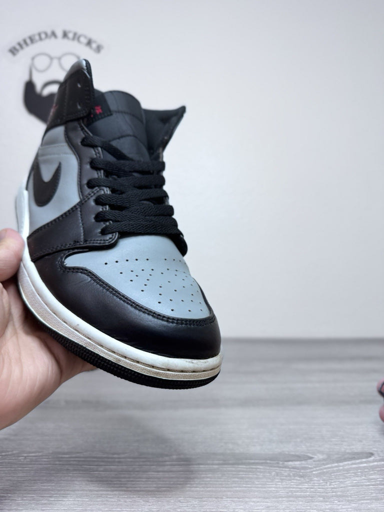 Size 11 - Nike Air Jordan 1 Sneakers Gray Black Basketball Mid Top 554724-096