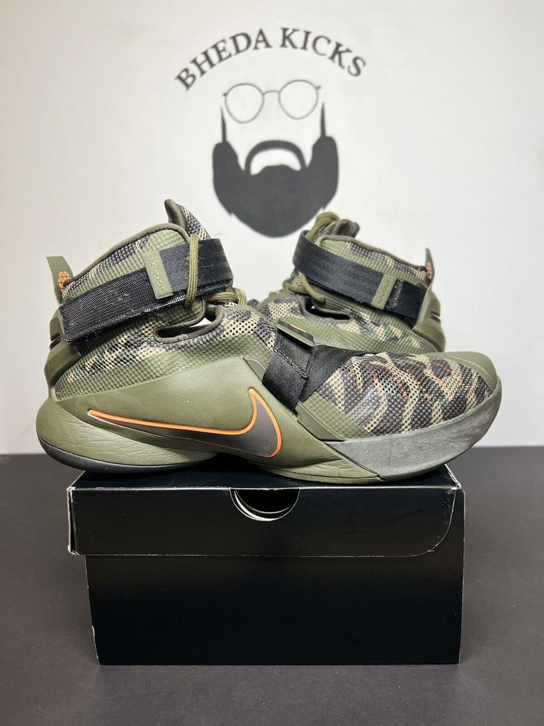 Nike LeBron Soldier 9 IX Premium Camo Men’s Size 11 749490-303 Preowned Og Rare