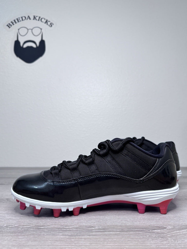 Size 11 - Nike Air Jordan 11 Retro Low Football Cleat Bred AO1560-010 Black New