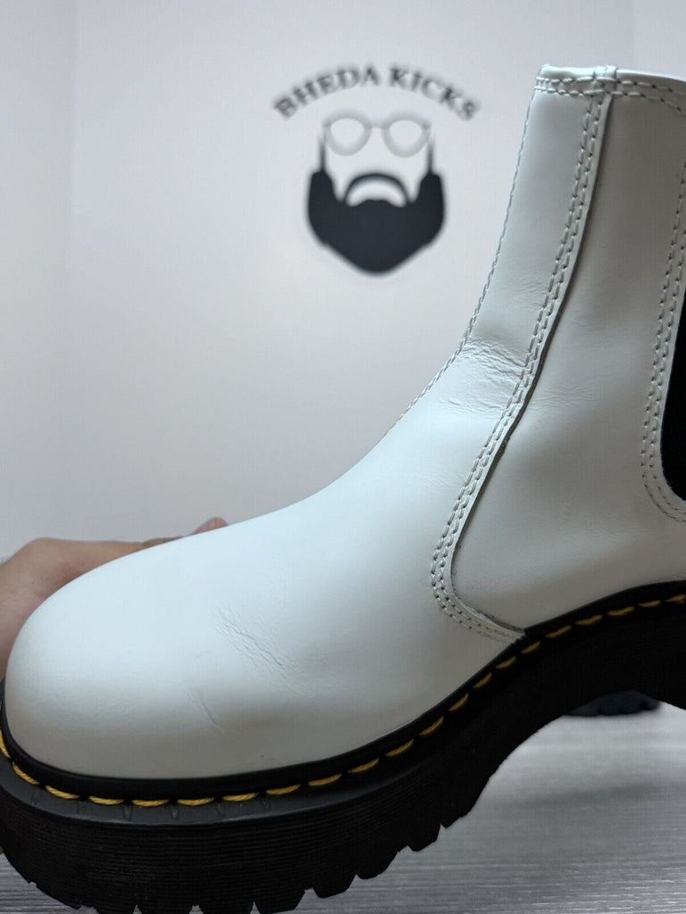 Dr. Martens 2976 QUAD White Smooth Leather Chelsea Boots Men’s Size 9