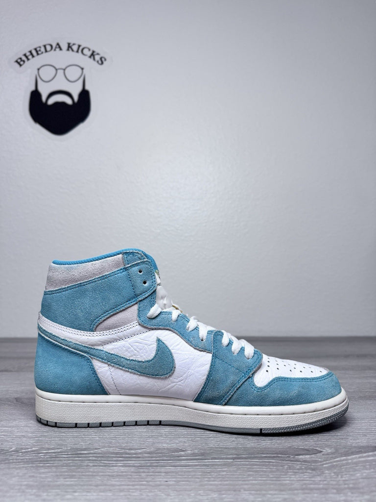 Size 10.5 - Jordan 1 Retro OG High Turbo Green 555088-311 Preowned Rare