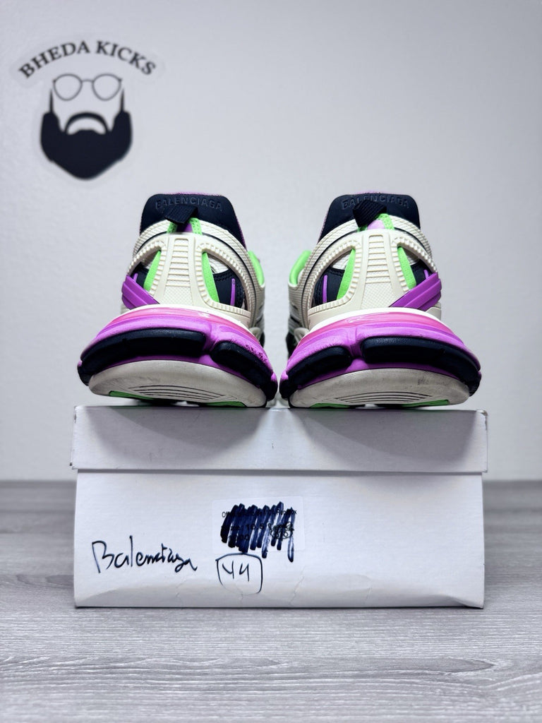 Size 44 EU/11 US  - Balenciaga Runner Sneaker Green Pink Beige Preowned