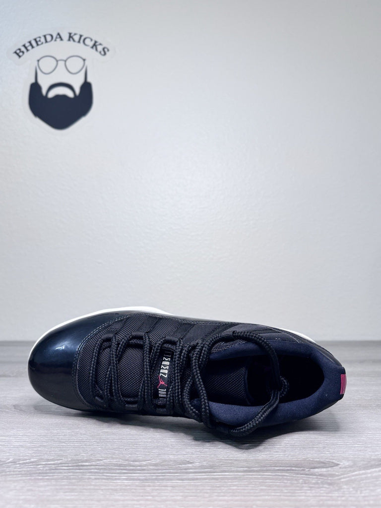 Size 11 - Nike Air Jordan 11 Retro Low Football Cleat Bred AO1560-010 Black New