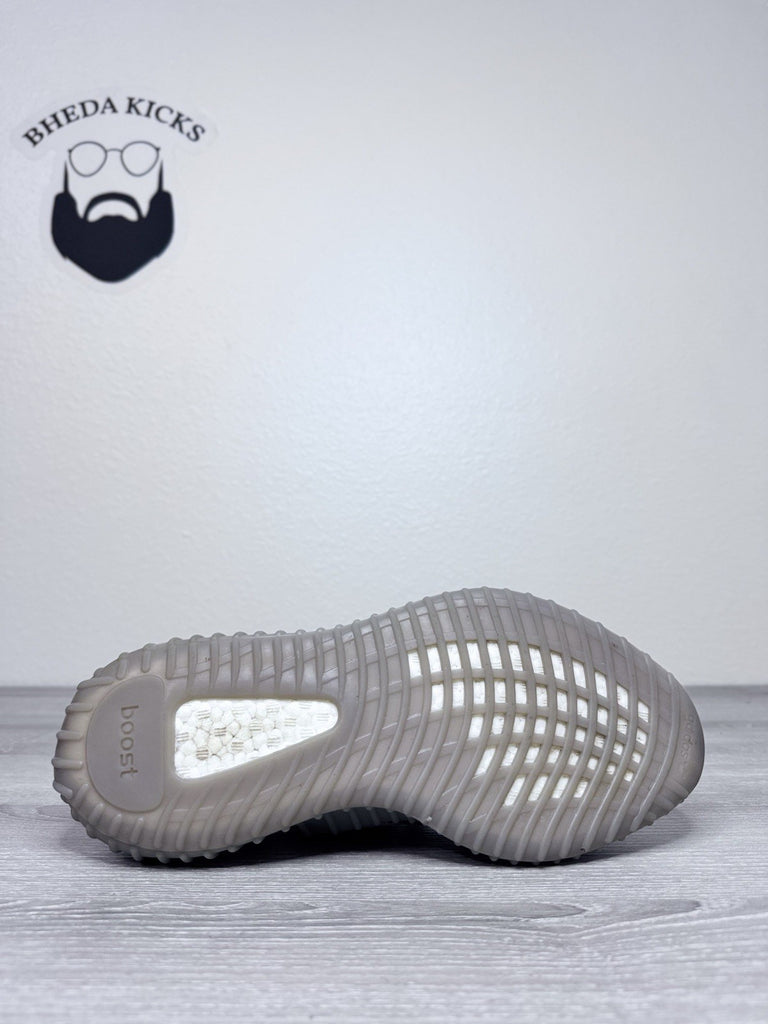 Size 10.5 - Men's Adidas Yeezy Boost 350 V2 Beluga Reflective GW1229 Clean Og 
