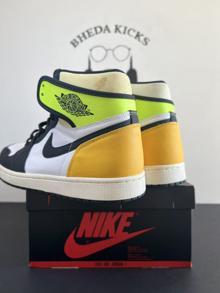 Nike Air Jordan 1 Retro High OG Volt Gold Men’s Size 10.5 555088-118 MJ Rare