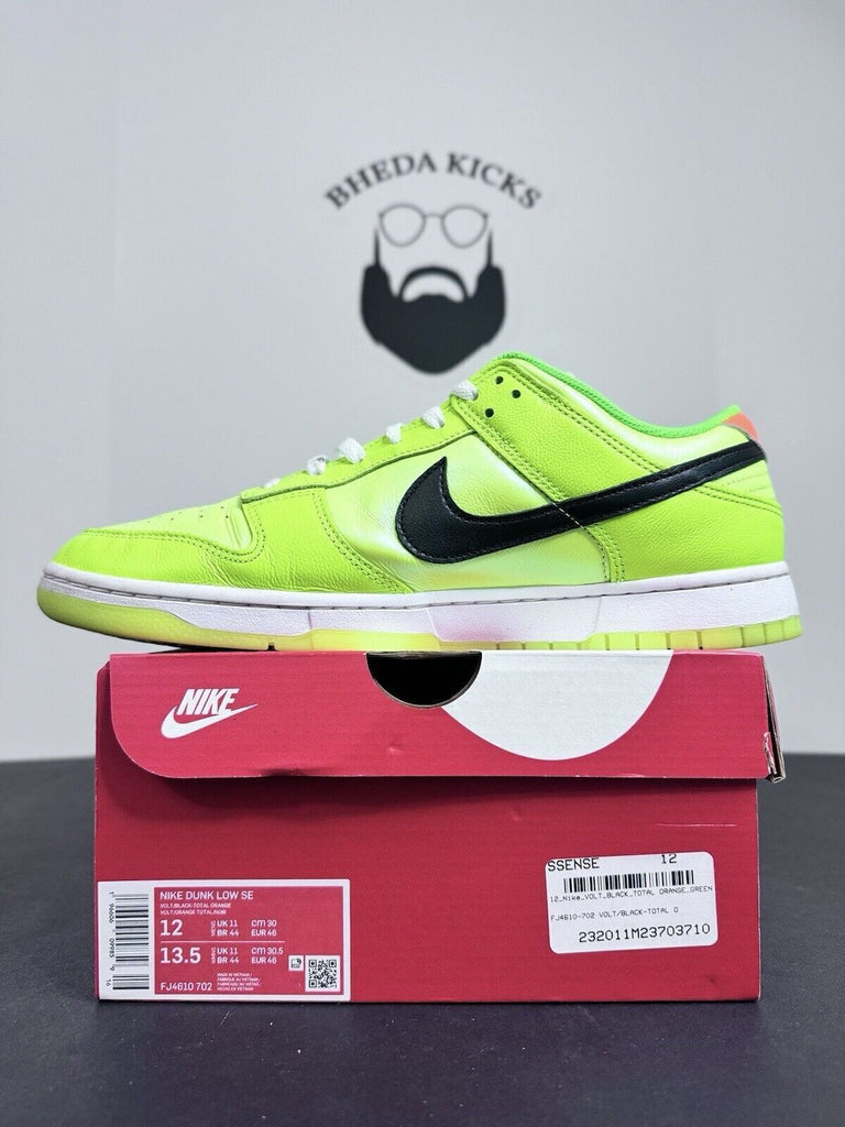 Nike Dunk Low SE Splash Volt Glow in the Dark FJ4610-702 Preowned Men's Size 12