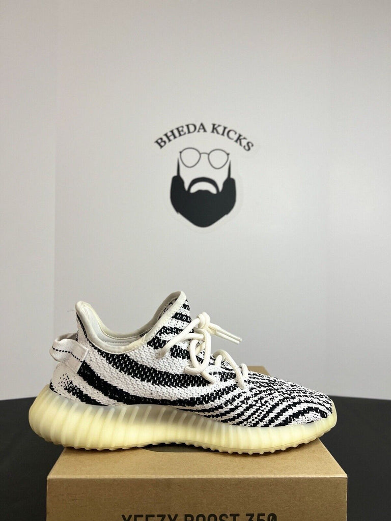 Adidas Yeezy Boost 350 V2 Zebra CP9654 Preowned Authentic Men’s Size 8