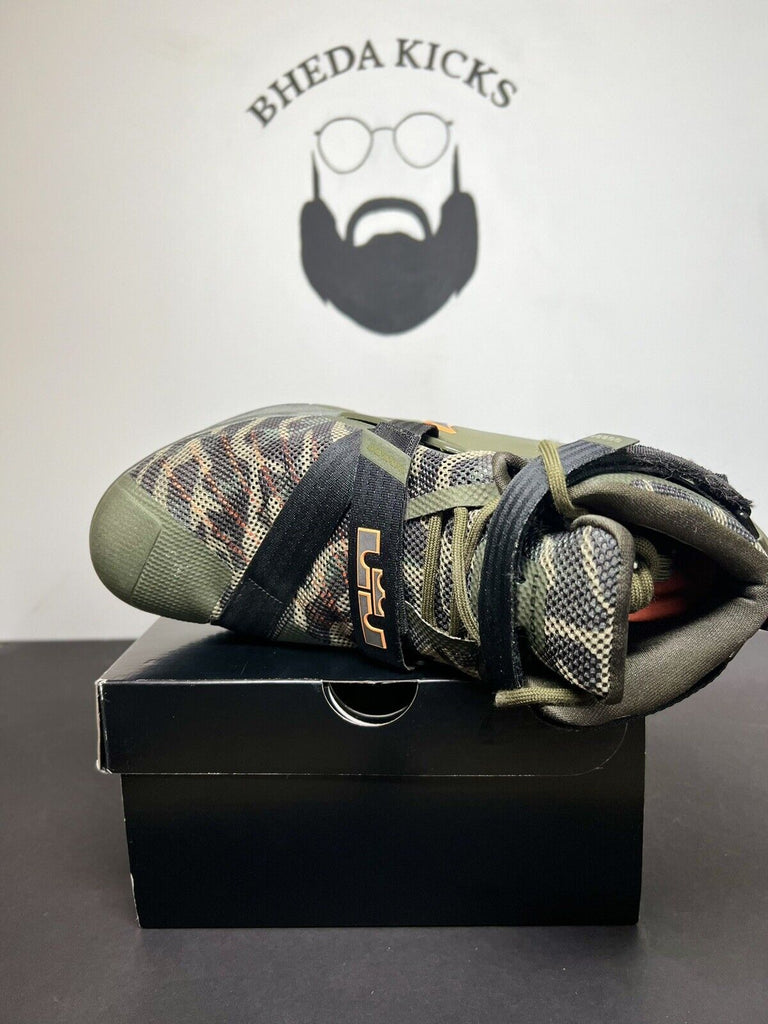 Nike LeBron Soldier 9 IX Premium Camo Men’s Size 11 749490-303 Preowned Og Rare