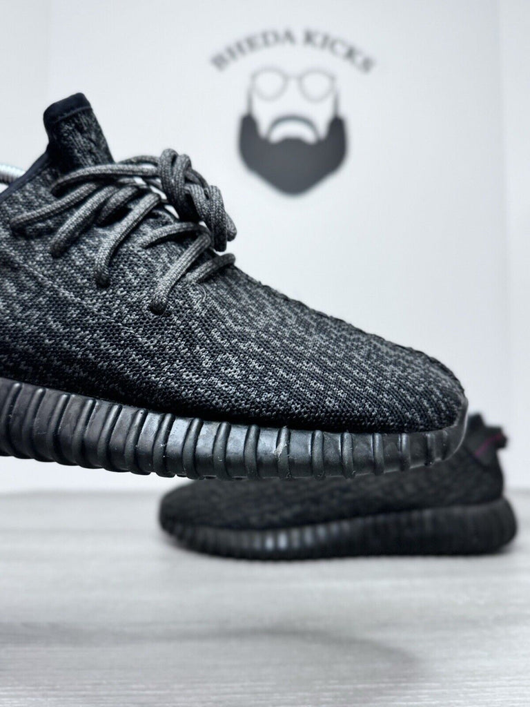 Size 9.5 - adidas Yeezy Boost 350 Low Pirate Black 2015 AQ2659 Preowned