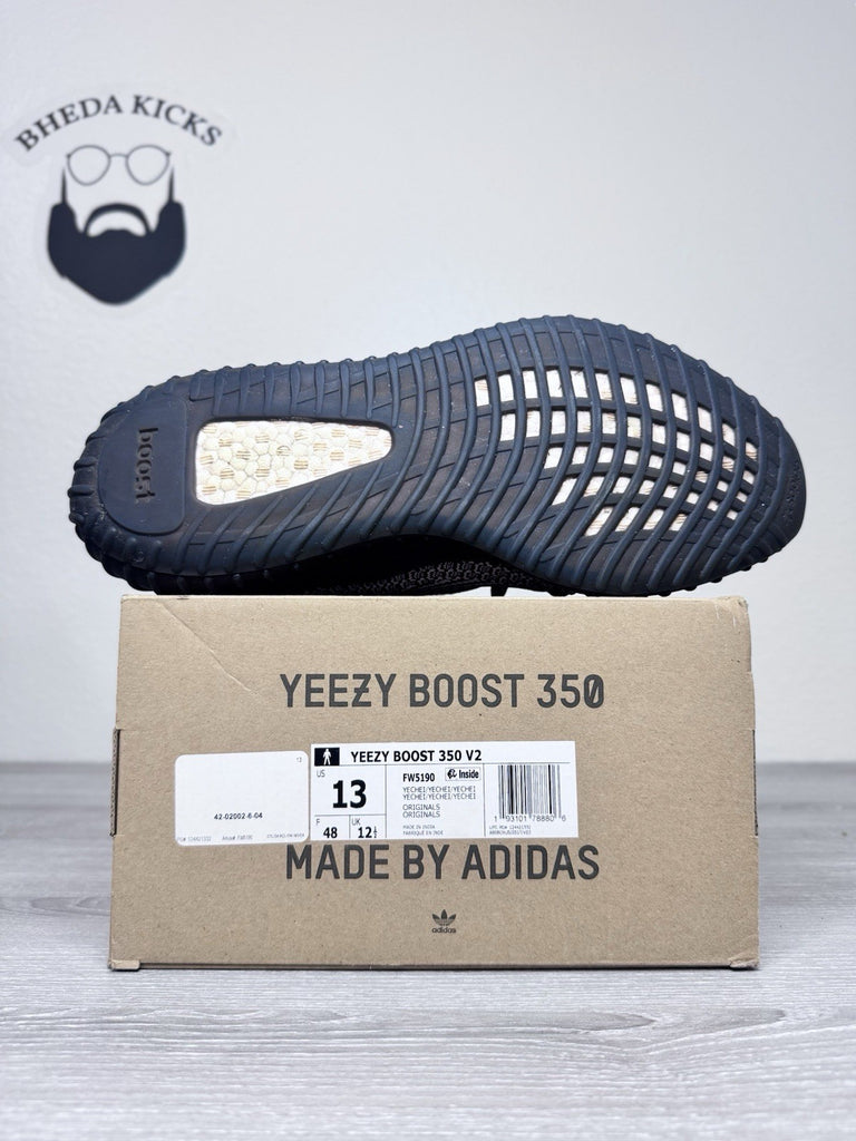 Size 13 - adidas Yeezy Boost 350 V2 Yecheil Non-Reflective FW5190 Preowned