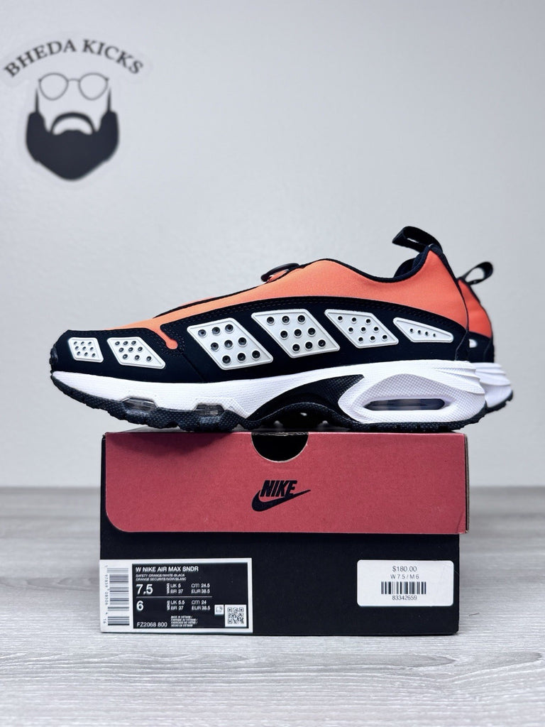 Size 7.5W/6M - Nike FZ2068-800 Women's Air Max SNDR Safety Orange Black New