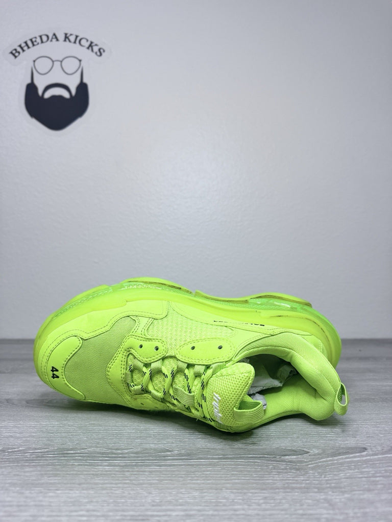 Size 44 EU/11 US - Balenciaga Triple S Men’s Sneakers Neon Green Volt Authentic