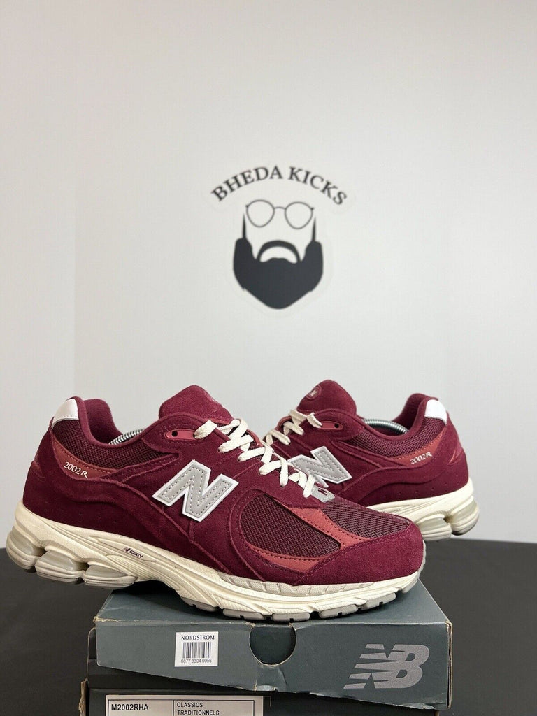 New Balance 2002R Red Wine Burgundy Suede Pack M2002RHA Preowned Men’s Size 11