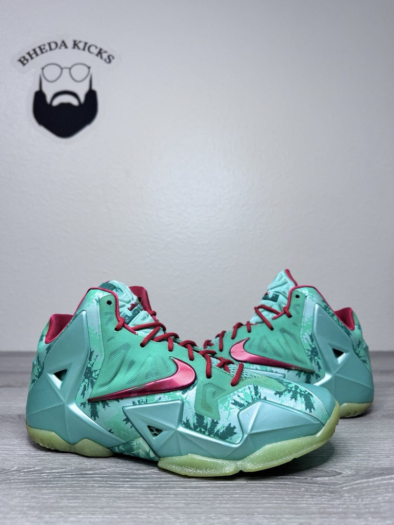 Size 7y - Nike LeBron 11 Green Glow Christmas Basketball Shoes 621712-301