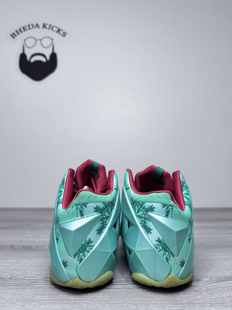 Size 7y - Nike LeBron 11 Green Glow Christmas Basketball Shoes 621712-301
