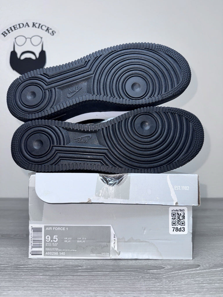 Size 9.5 - Nike Air Force 1 White Black Midsole 488298-140 Authentic NEW DS