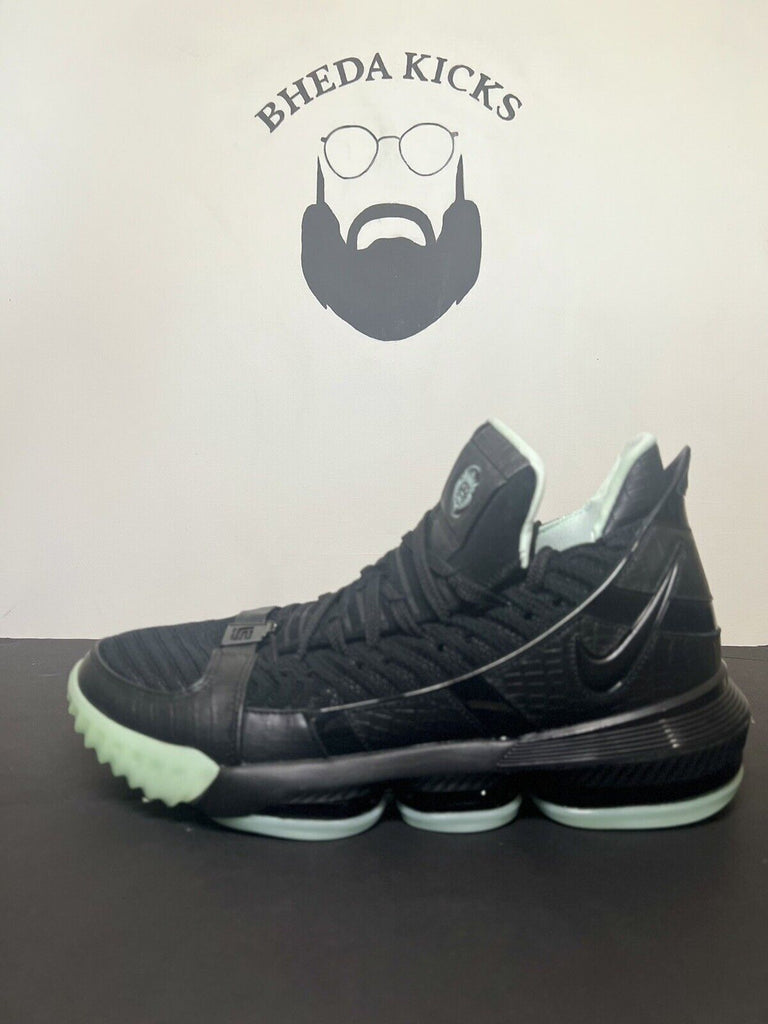 Nike Lebron 16 Glow Basketball Sneakers Men's Size 13 Black CD2461-001 Preowned