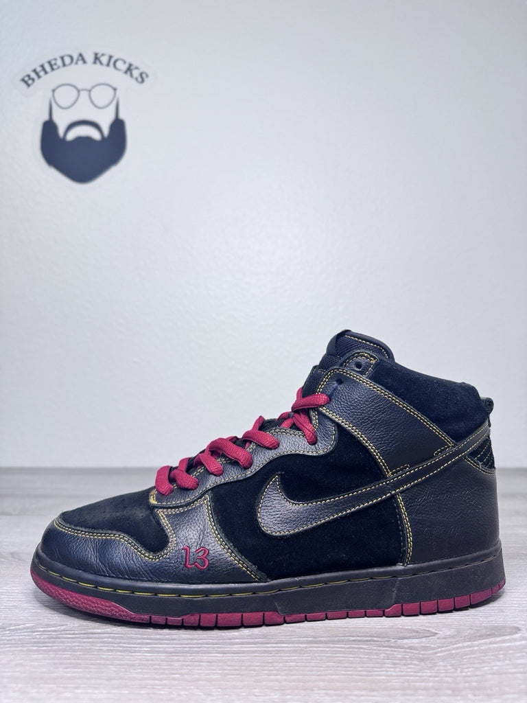 Size 11 - Nike SB Dunk High Pro SB Unlucky 13 Skateboard Sneaker  305050-001