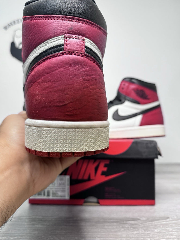 Size 13 - Jordan 1 Retro OG High Bred Toe 555088-610 Authentic Preowned