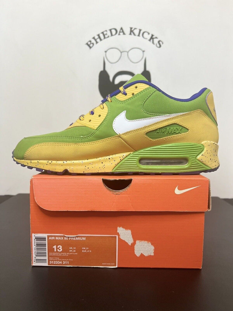 Nike Air Max 90 Running Man Size 13 Chlorophyll Green Yellow 312334-311 White Og