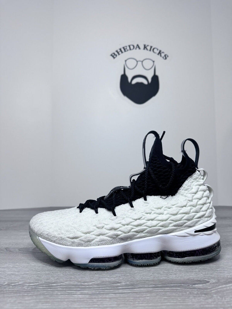 Size 9 - Nike LeBron 15 Graffiti (AQ2363-100) Preowned Authentic Rare