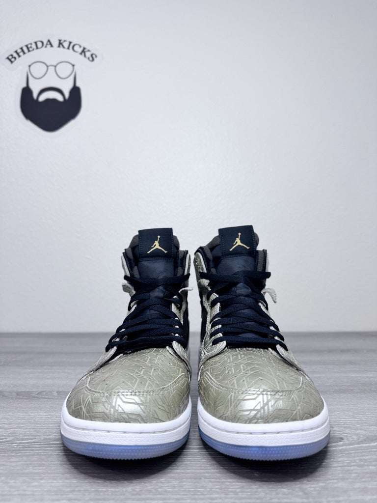Size 13 - Air Jordan 1 Zoom Air CMFT Gold Laser DQ0659-700 Tried On