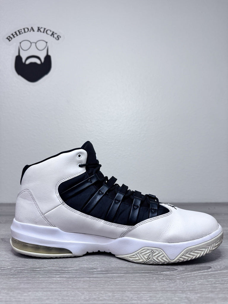 Size 14 - Nike Air Jordan Max Aura Basketball Shoes Black White AQ9084-100