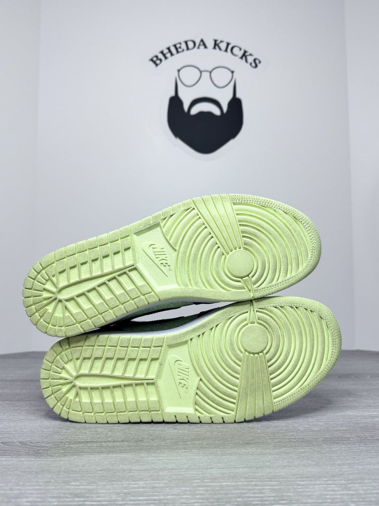 Size 11.5W (10 Men’s) - Air Jordan 1 Mid SE Black Barely Volt CV5276-003