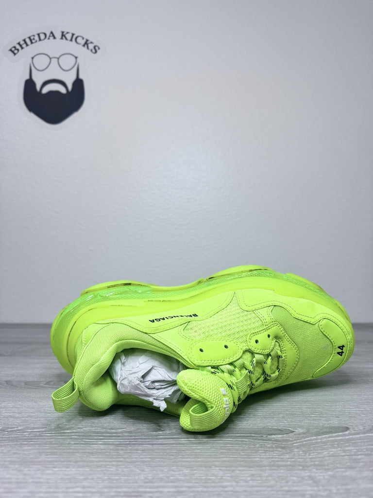 Size 44 EU/11 US - Balenciaga Triple S Men’s Sneakers Neon Green Volt Authentic