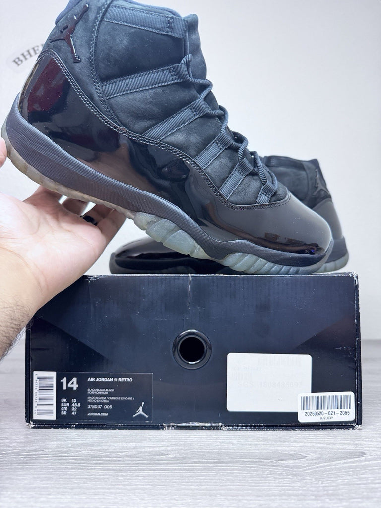 Size 14 - Jordan 11 Retro Cap and Gown 2018 378037-005 Preowned Clean
