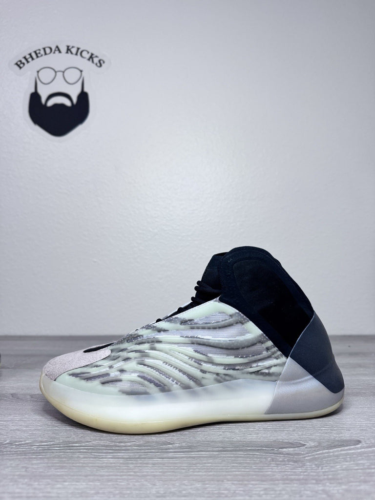 Size 10 - Adidas Yeezy Quantum Basketball White Grey FZ4362 Basketball Shoes