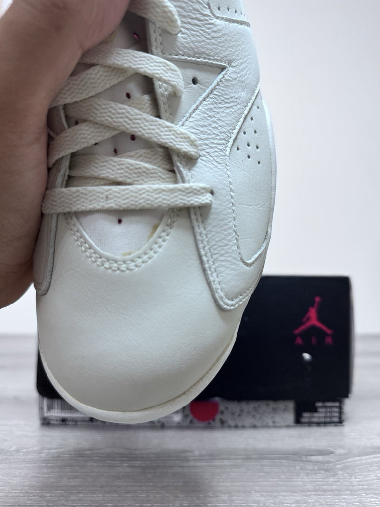 Size 11 - Nike Air Jordan 6 Retro 2015 Maroon White Red 384664-116 Preowned