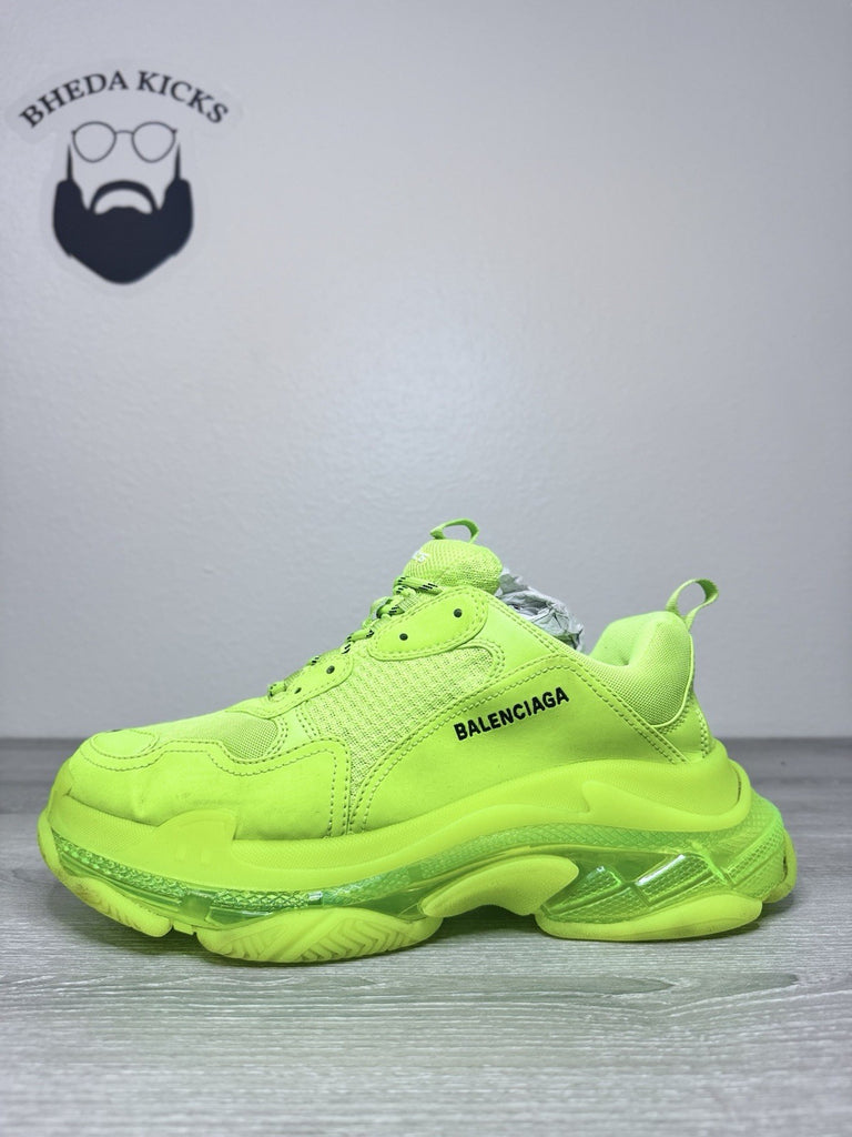 Size 44 EU/11 US - Balenciaga Triple S Men’s Sneakers Neon Green Volt Authentic
