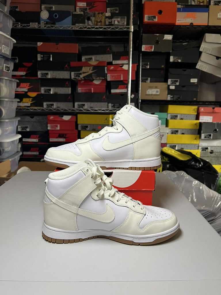 Nike Dunk High White Sail Gum Med Brown DD1869-109  Size 10W/ 8.5 mens