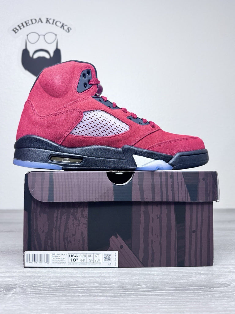 Size 10.5 - Nike Air Jordan 5 Retro Raging Bull 2021 Men's Brand New DD0587-600