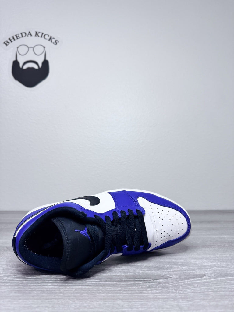 Size 9.5 - Jordan 1 Low Court Purple White 553558-500 Preowned Authentic Og