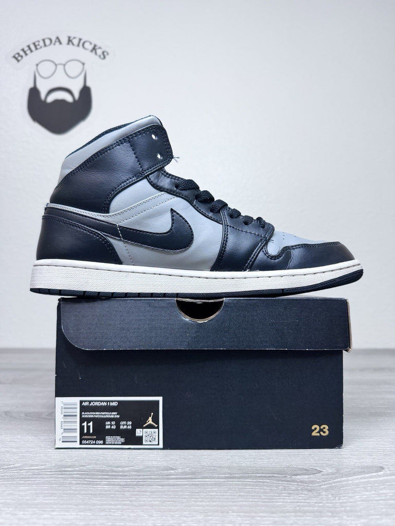 Size 11 - Nike Air Jordan 1 Sneakers Gray Black Basketball Mid Top 554724-096