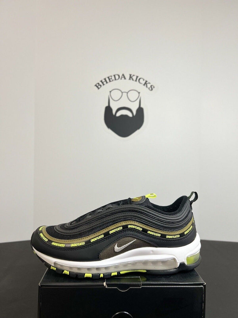 Nike Air Max 97 Undefeated Black Volt DC4830-001 Worn Once Men’s Size 8