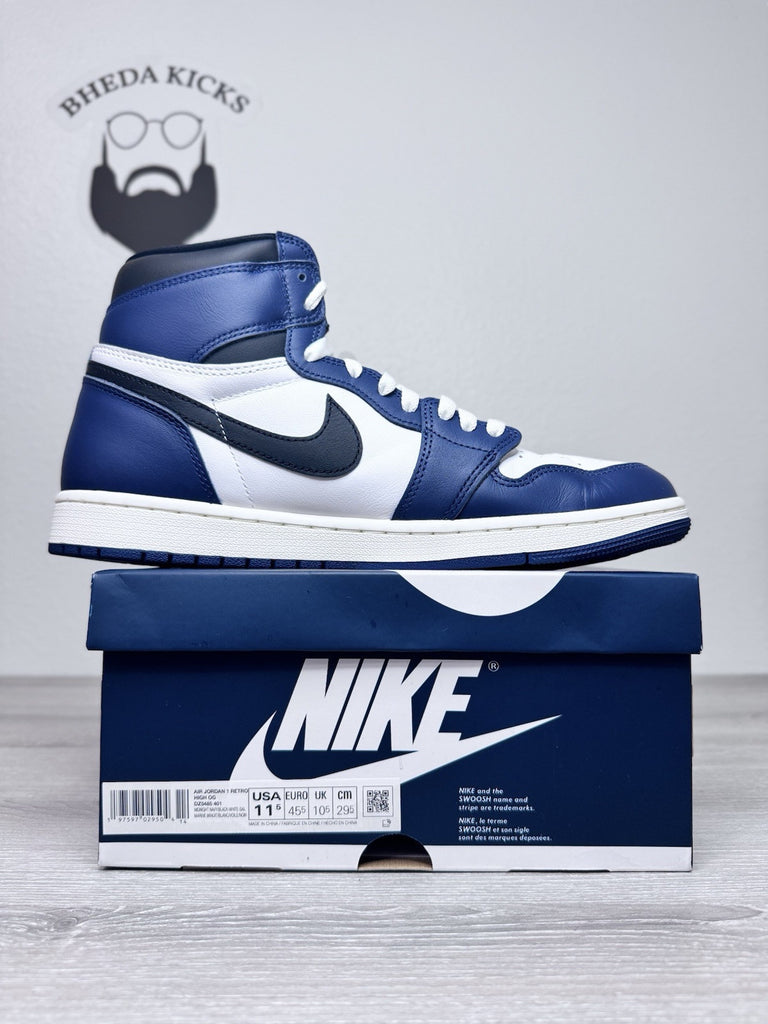 Size 11.5 - Nike Air Jordan 1 Retro High OG Midnight Navy Sneakers DZ5485-401