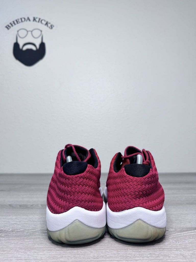 Size 11 - Jordan Future Low Mens Gym Red 718948-601 Preowned Authentic